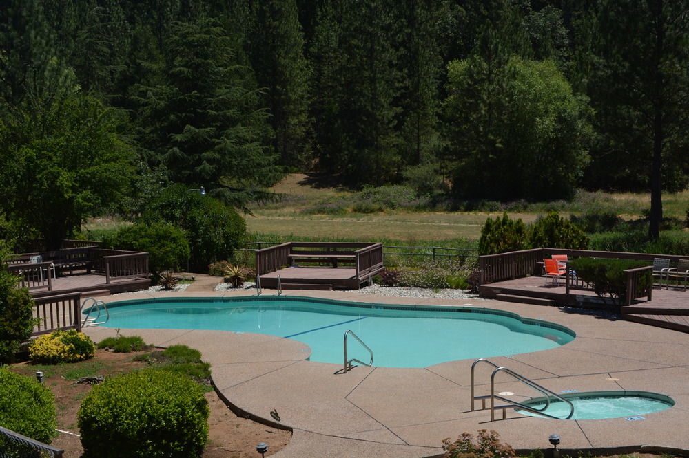 Pioneer Inn & Suites Volcano Exterior foto