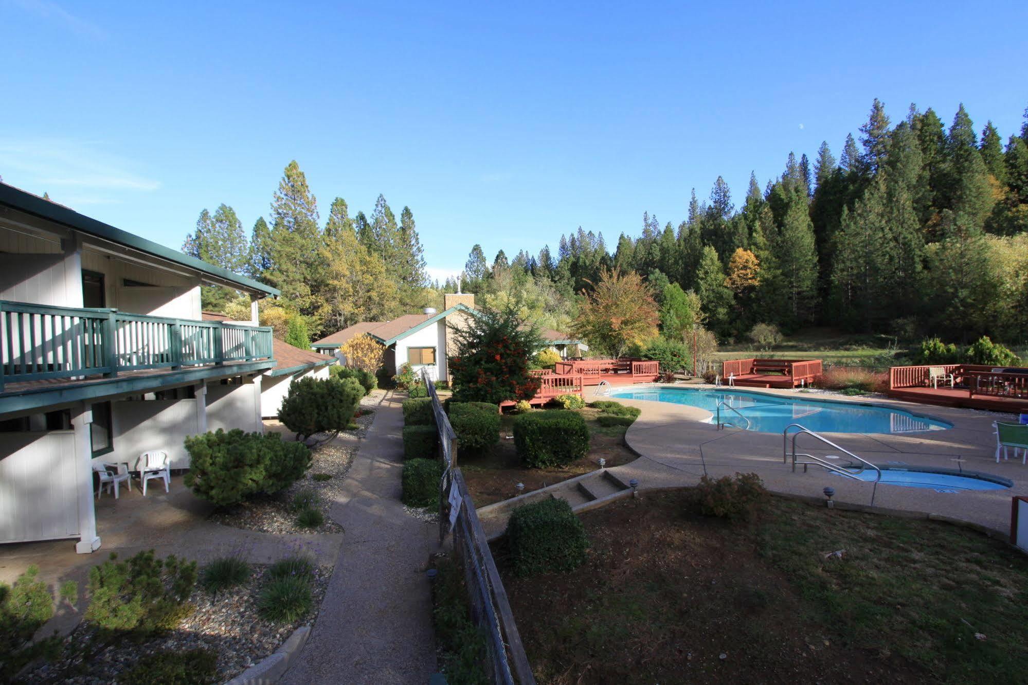 Pioneer Inn & Suites Volcano Exterior foto