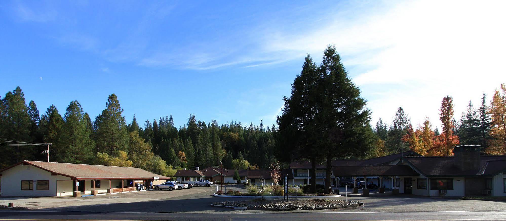 Pioneer Inn & Suites Volcano Exterior foto